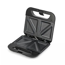 Geepas Sandwich Maker – GSM36533UK