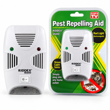 Plug-in Pest Repelling Device — 01-studio.png